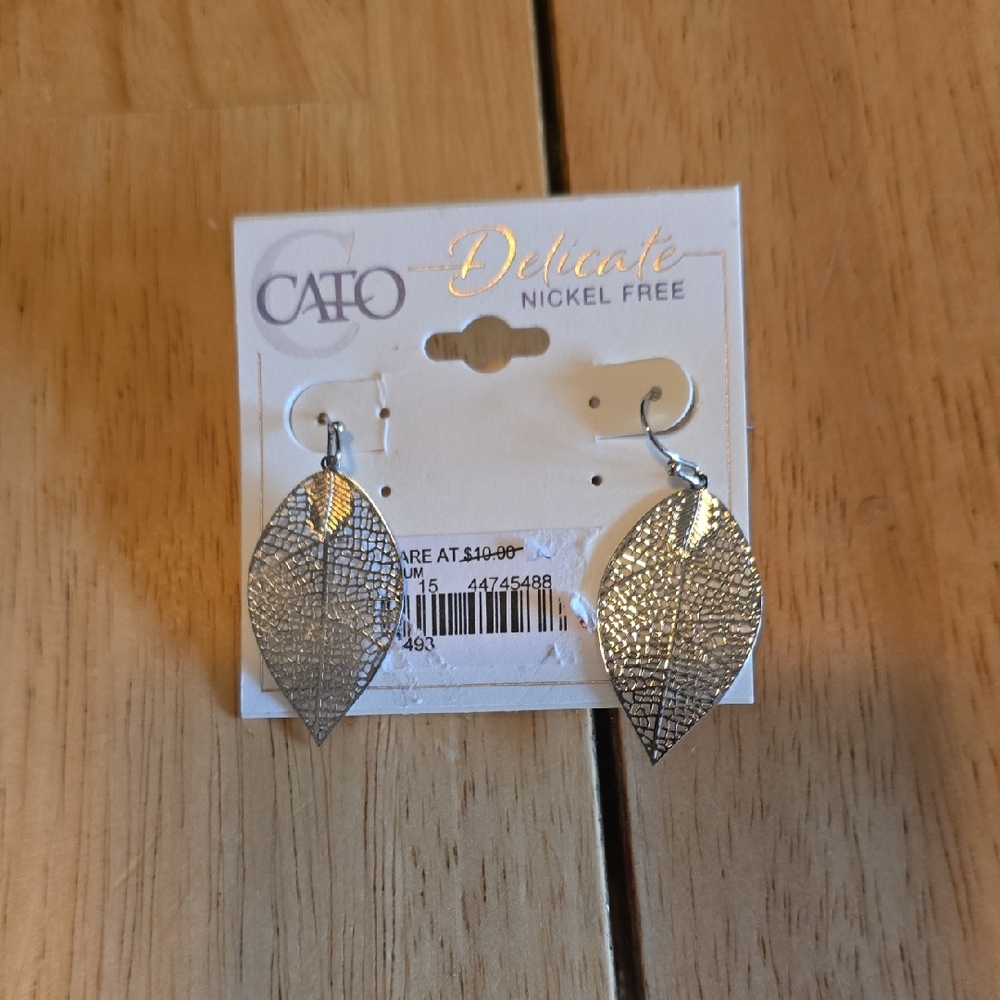 Cato Metallic Leaf Earrings